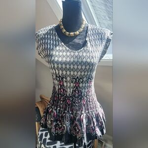 Patterned Women's Top